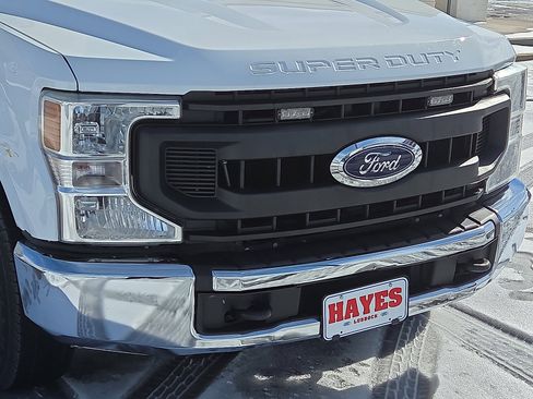 Used 2020 Ford F250 XL w/ Power Equipment Group image 6