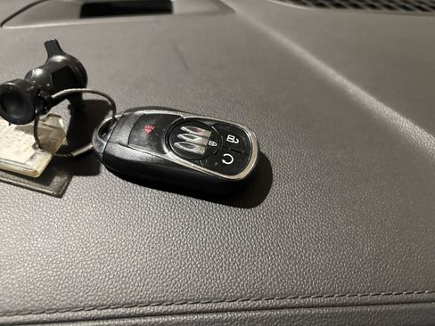 Used 2025 Buick Encore GX Preferred FWD image 23