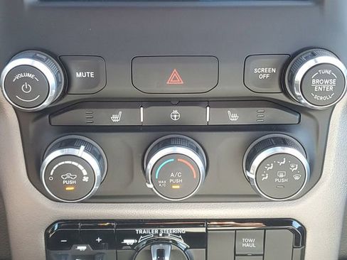 Used 2023 RAM 1500 Big Horn w/ Trailer Tow Group image 32