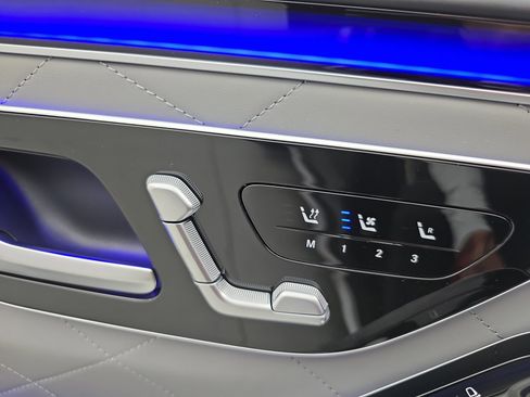 New 2026 Mercedes-Benz S 580 4MATIC Sedan image 28