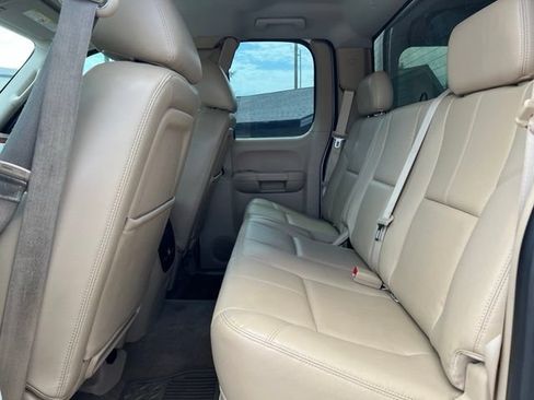 Used 2013 GMC Sierra 2500 SLT w/ SLT Convenience Package AWD/4WD image 15