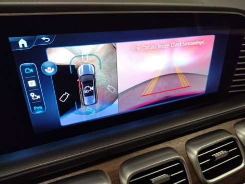 New 2026 Mercedes-Benz GLS 450 4MATIC image 24