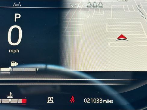 Used 2024 Land Rover Range Rover Sport SE image 43