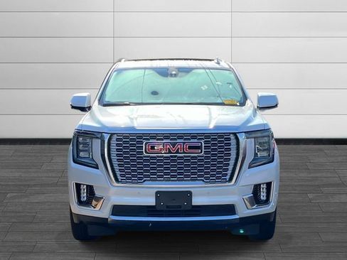 Used 2022 GMC Yukon Denali AWD/4WD image 6