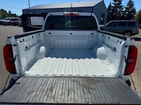 Used 2015 Chevrolet Colorado Z71 image 11