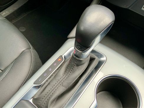 Used 2022 Chevrolet Blazer LT image 47