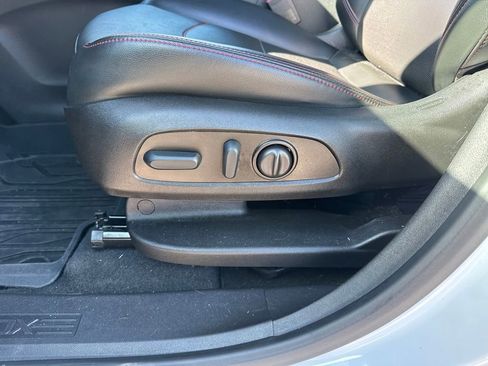 Used 2023 Chevrolet Equinox RS w/ RS Leather Package image 22