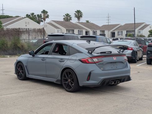 Used 2024 Honda Civic Type R image 5