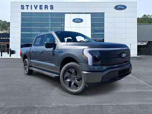 New 2025 Ford F150 Lightning Flash AWD/4WD image 1