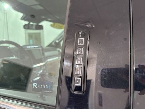 Used 2021 Ford F150 Lariat w/ Equipment Group 502A High AWD/4WD image 15