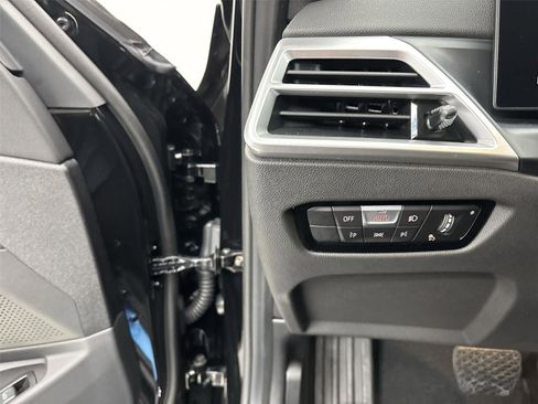 New 2026 BMW 330i xDrive 330i NA xDrive w/ Convenience Package image 31