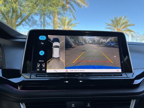 Certified 2025 Volkswagen Atlas Cross Sport SEL Premium R-Line image 21