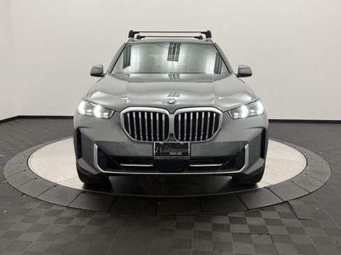 Used 2024 BMW X5 sDrive40i w/ Parking Assistance Package RWD image 2