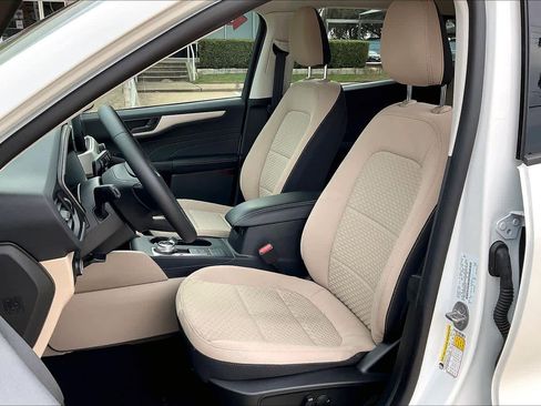Used 2022 Ford Escape SE w/ Convenience Package image 7