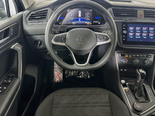 Certified 2024 Volkswagen Tiguan S AWD/4WD image 24