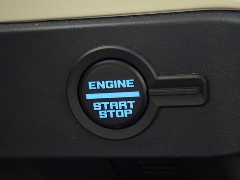 Used 2025 Ford Bronco Heritage Edition AWD/4WD image 30