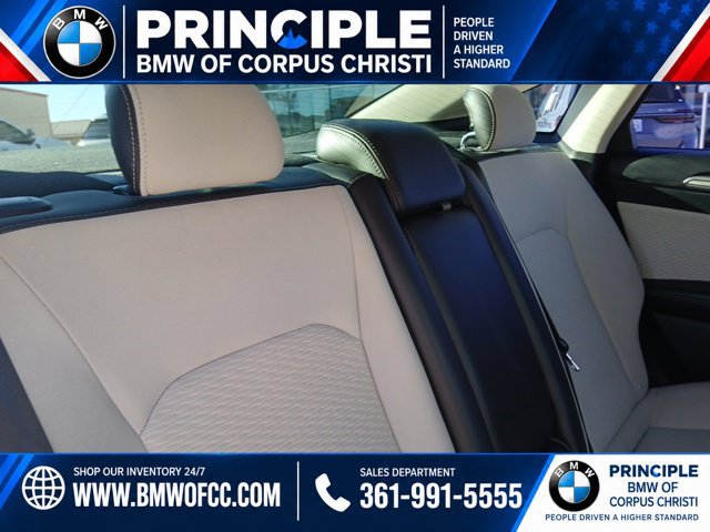 Used 2019 Ford Fusion SE w/ Equipment Group 151A FWD image 11