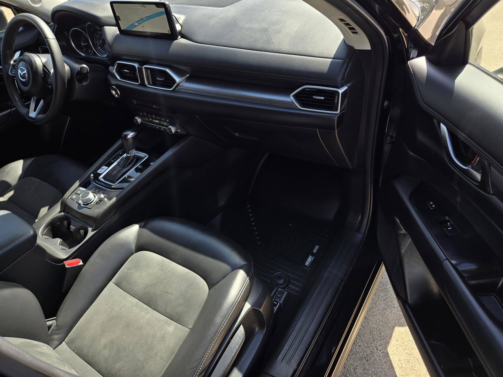 Used 2021 MAZDA CX-5 Touring FWD image 11