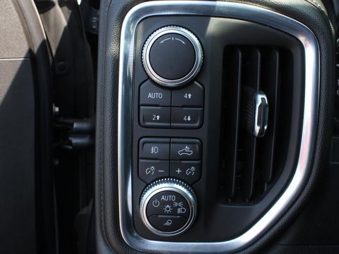 Used 2019 GMC Sierra 1500 Denali w/ Driver Alert Package II AWD/4WD image 9