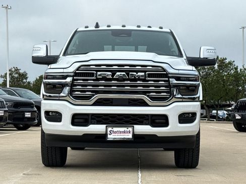 New 2026 RAM 2500 Limited AWD/4WD image 2