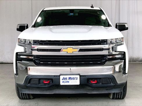 Used 2021 Chevrolet Silverado 1500 LT AWD/4WD image 3