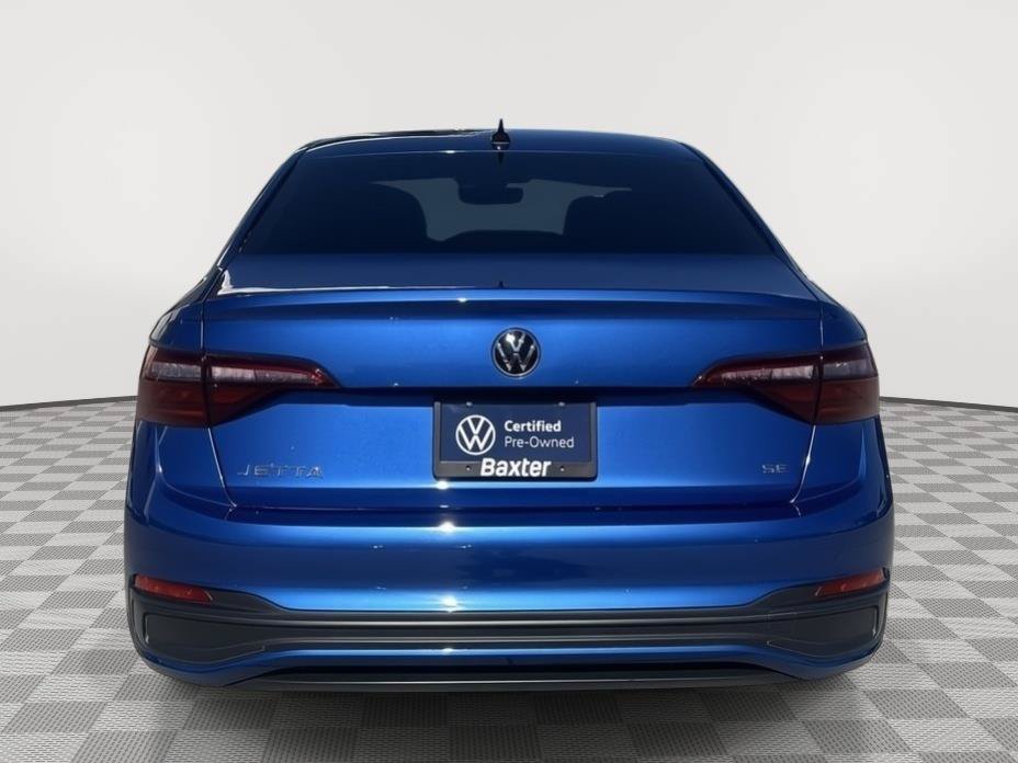 Used 2024 Volkswagen Jetta SE w/ Panoramic Sunroof Package FWD image 23