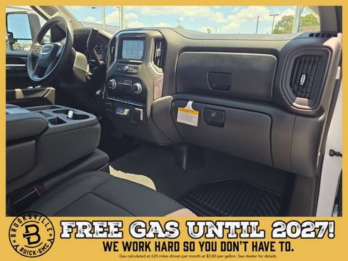New 2026 GMC Sierra 2500 Pro w/ 1SA Pro Safety Plus Package AWD/4WD image 11