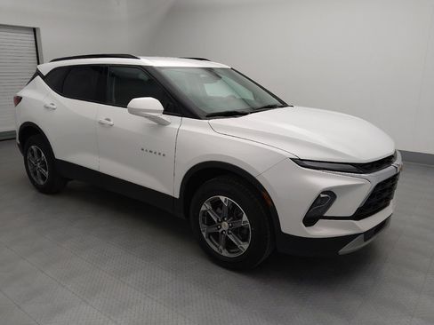 Used 2024 Chevrolet Blazer LT w/ Convenience Package image 11