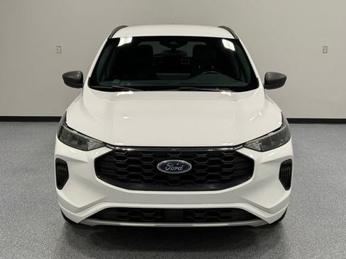 Certified 2023 Ford Escape ST-Line w/ Tech Pack #1 FWD image 4
