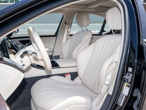 Used 2022 Mercedes-Benz S 500 4MATIC image 16