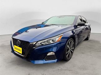 Used 2021 Nissan Altima 2.5 SR video 1