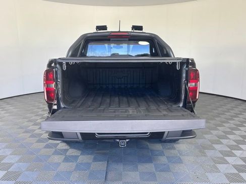 Used 2018 Chevrolet Colorado Z71 w/ Z71 Midnight Edition AWD/4WD image 44