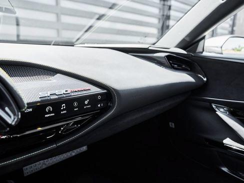 Used 2021 Ferrari SF90 Stradale AWD/4WD image 70