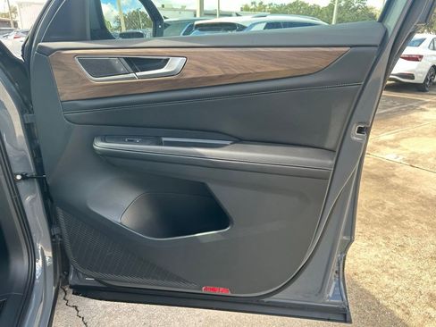 New 2026 Volkswagen Atlas SE image 41