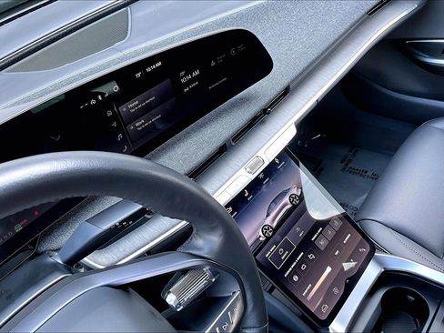 Used 2024 Lucid Air Touring AWD/4WD image 31