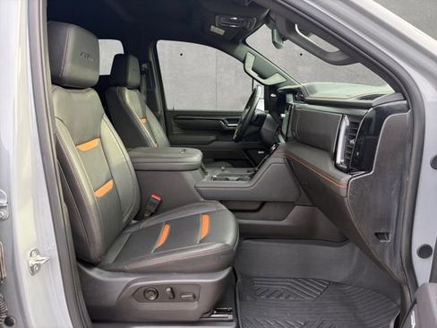 Certified 2025 GMC Sierra 2500 AT4 AWD/4WD image 24