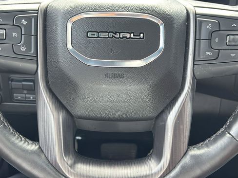 Certified 2023 GMC Yukon XL Denali Ultimate w/ LPO, Floor Liner Package AWD/4WD image 33