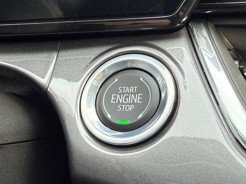 New 2026 Chevrolet Trax ACTIV w/ Sunroof Package FWD image 11