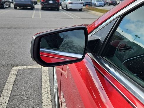 Used 2025 Chevrolet Malibu LT image 18