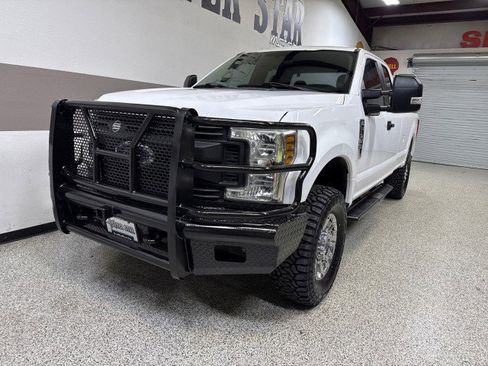 Used 2018 Ford F350 XL image 5