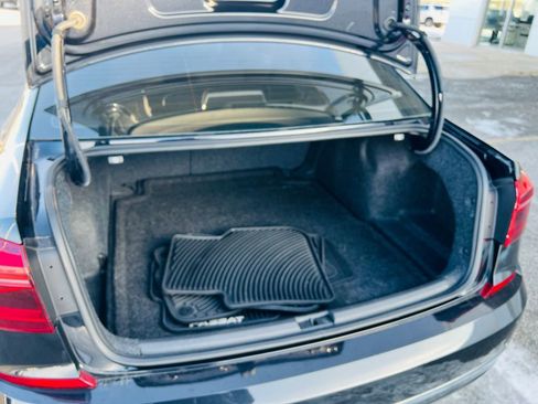 Used 2017 Volkswagen Passat 1.8T SE image 32