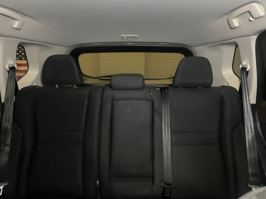 Used 2023 Nissan Rogue S AWD/4WD image 23