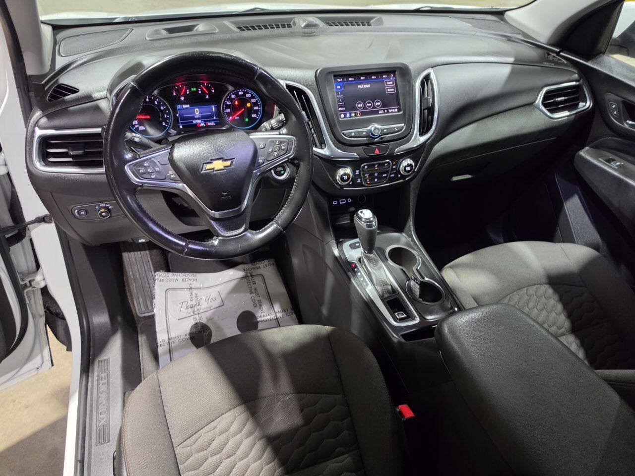 Used 2020 Chevrolet Equinox LT FWD image 27