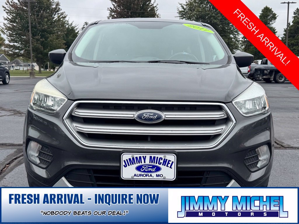 Used 2017 Ford Escape SE w/ SE Cold Weather Package FWD image 32