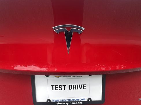 Used 2023 Tesla Model Y Long Range AWD/4WD image 28