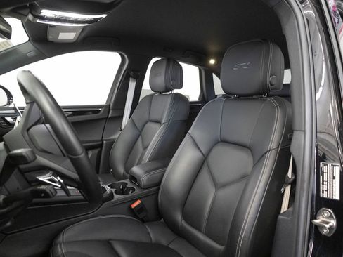 Certified 2023 Porsche Macan GTS AWD/4WD image 5