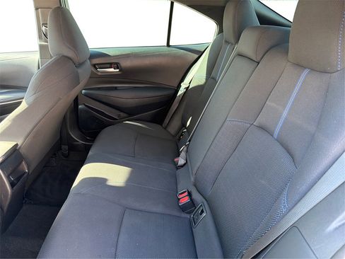 Used 2022 Toyota Corolla SE image 11