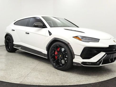 Used 2023 Lamborghini Urus Performante AWD/4WD image 7