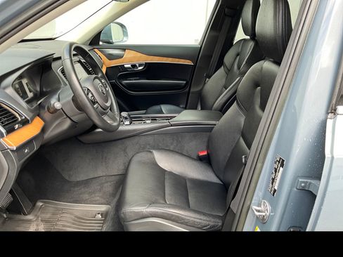 Certified 2023 Volvo XC90 B6 Plus w/ Protection Package Premier AWD/4WD image 12