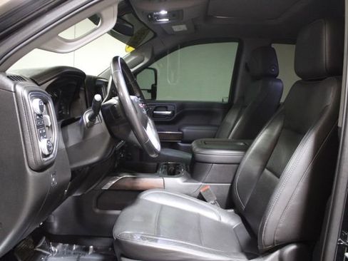 Used 2020 GMC Sierra 3500 SLT w/ SLT Convenience Package image 20